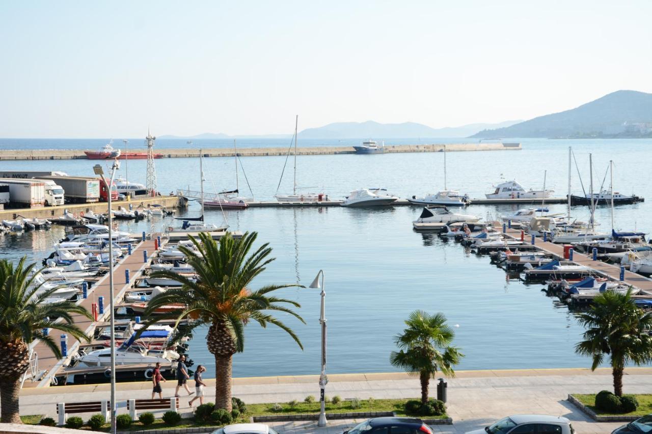 Apartment Marina View